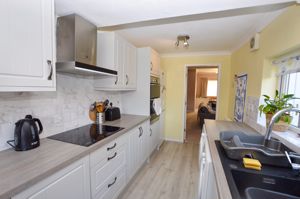 Kitchen- click for photo gallery